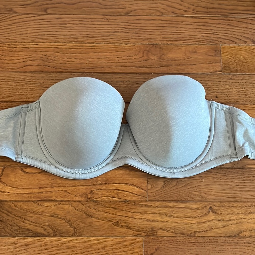 strapless bra